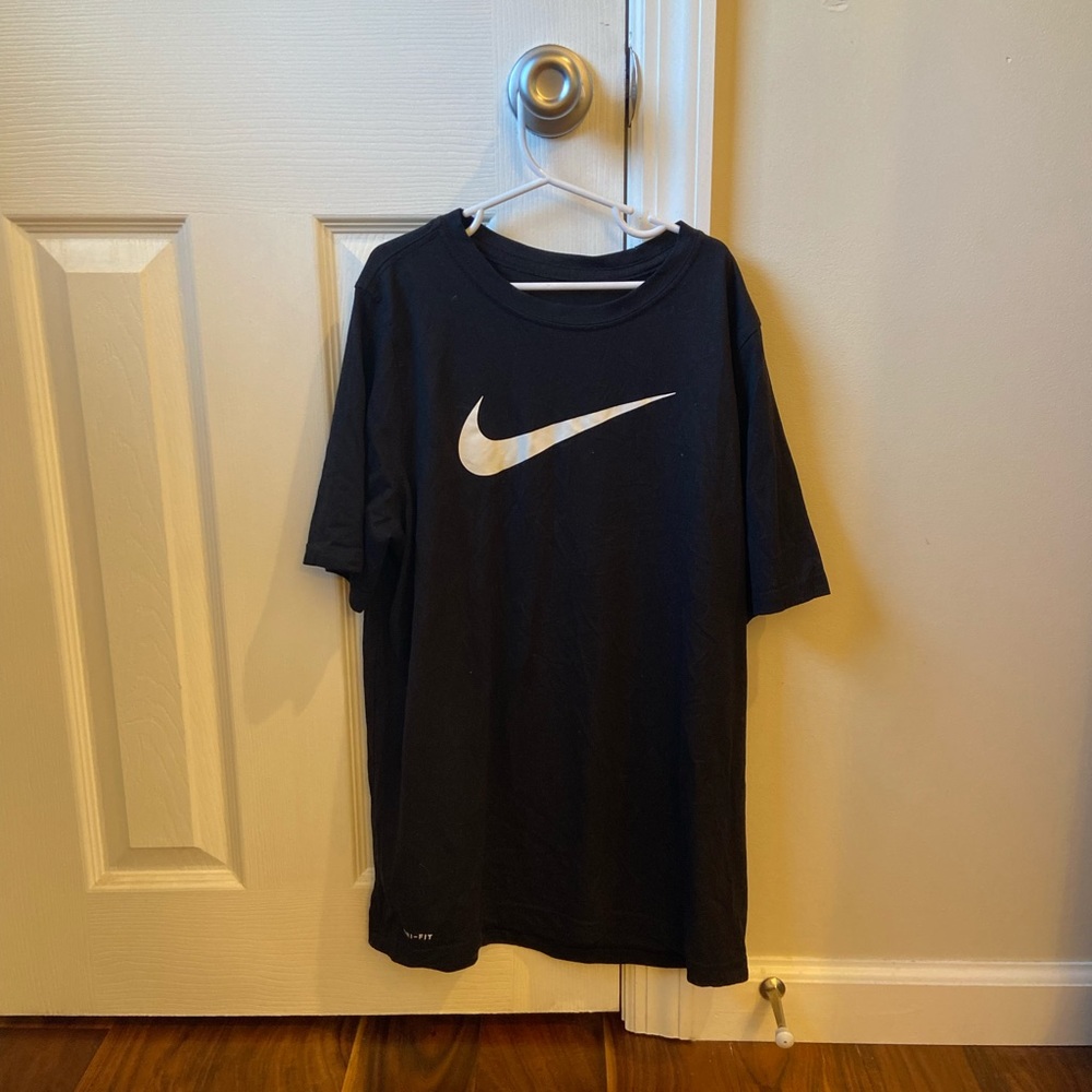 Youth Black Nike T-Shirt